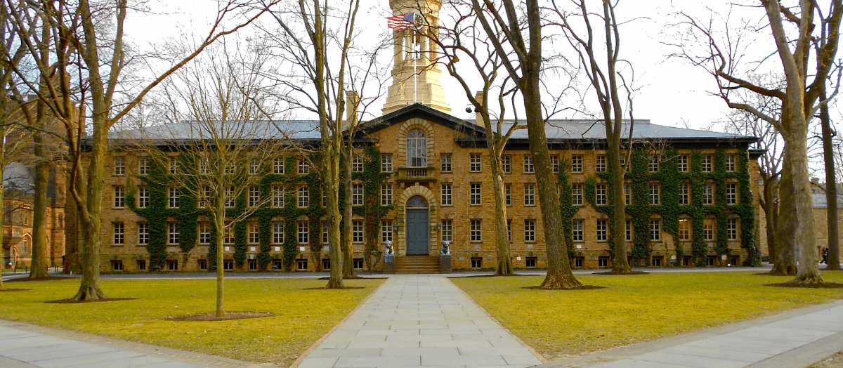 The influence of streaming culture on online gaming popularity